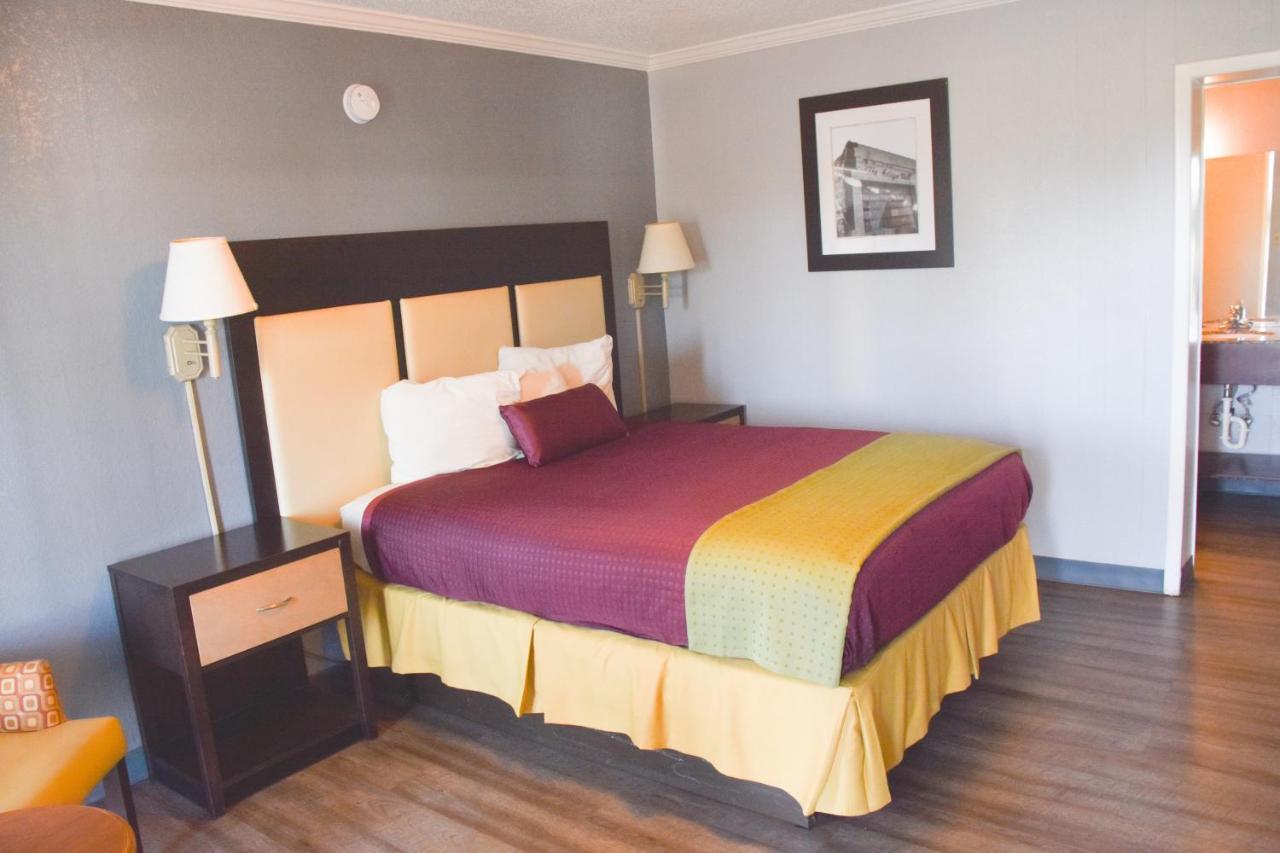 Lake Marion Inn Сантий Екстериор снимка